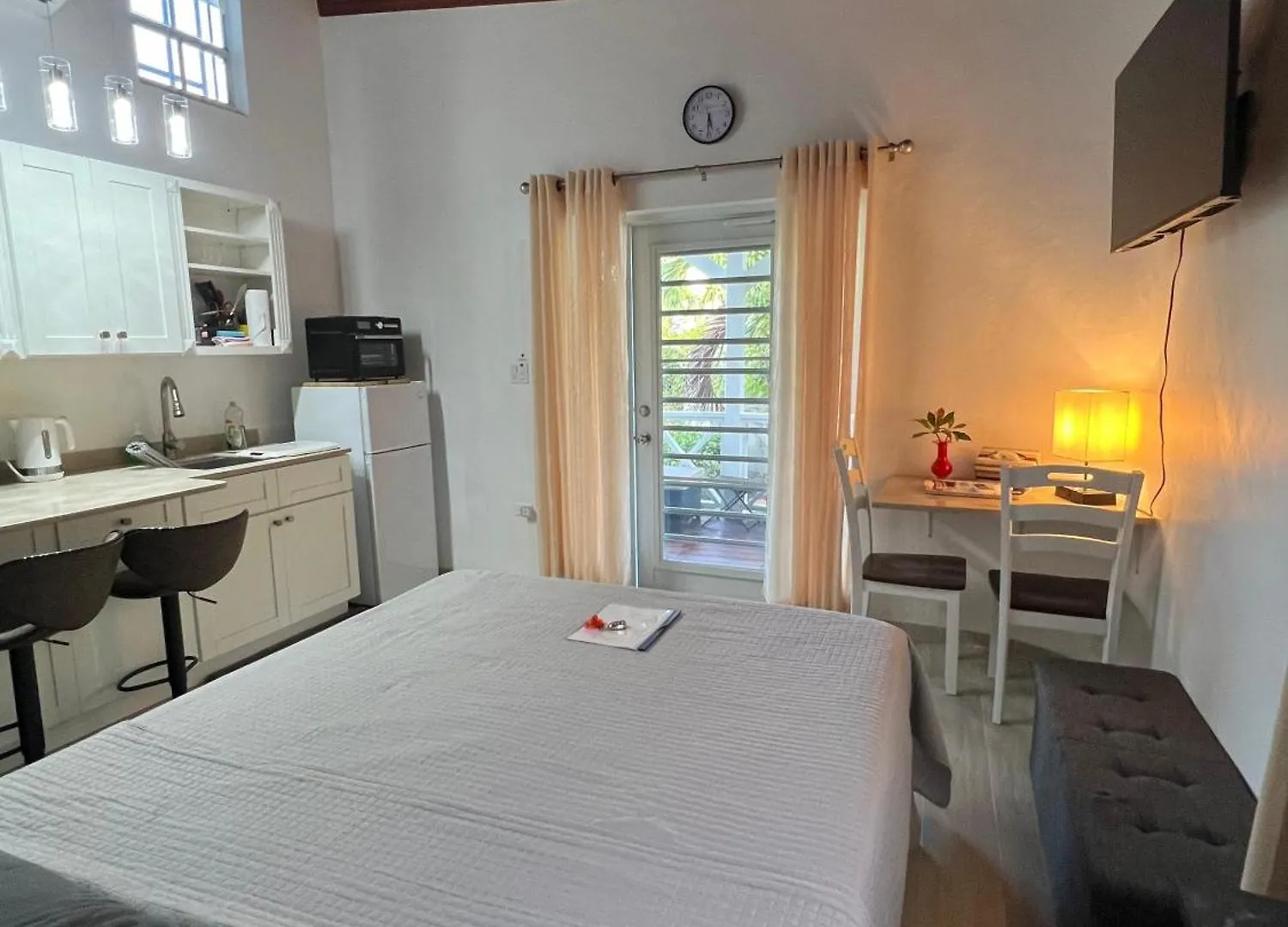 Labellevue Antigua Micro-Hotel And Car Rental Crosbies Antigua/Barbuda