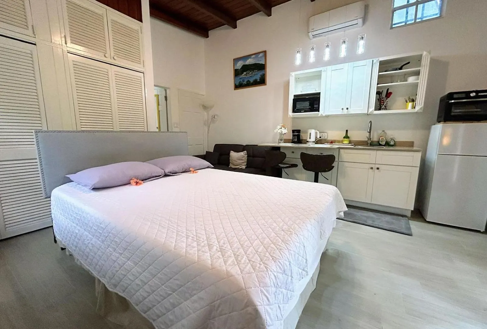Labellevue Antigua Micro-Hotel And Car Rental Crosbies 0*,  Antigua/Barbuda