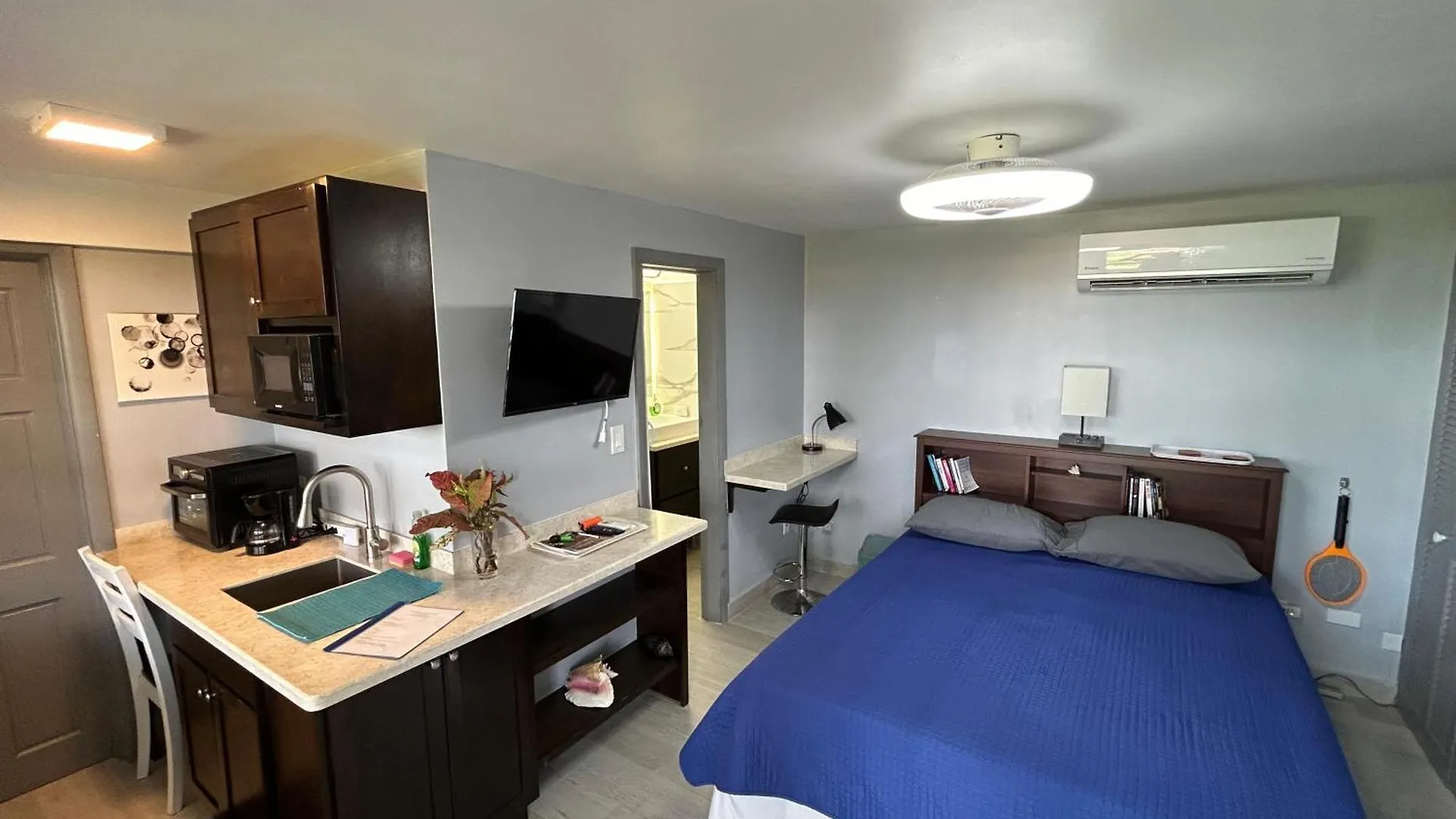 בית הארחה Crosbies Labellevue Antigua Micro-Hotel And Car Rental אנטיגואה וברבודה